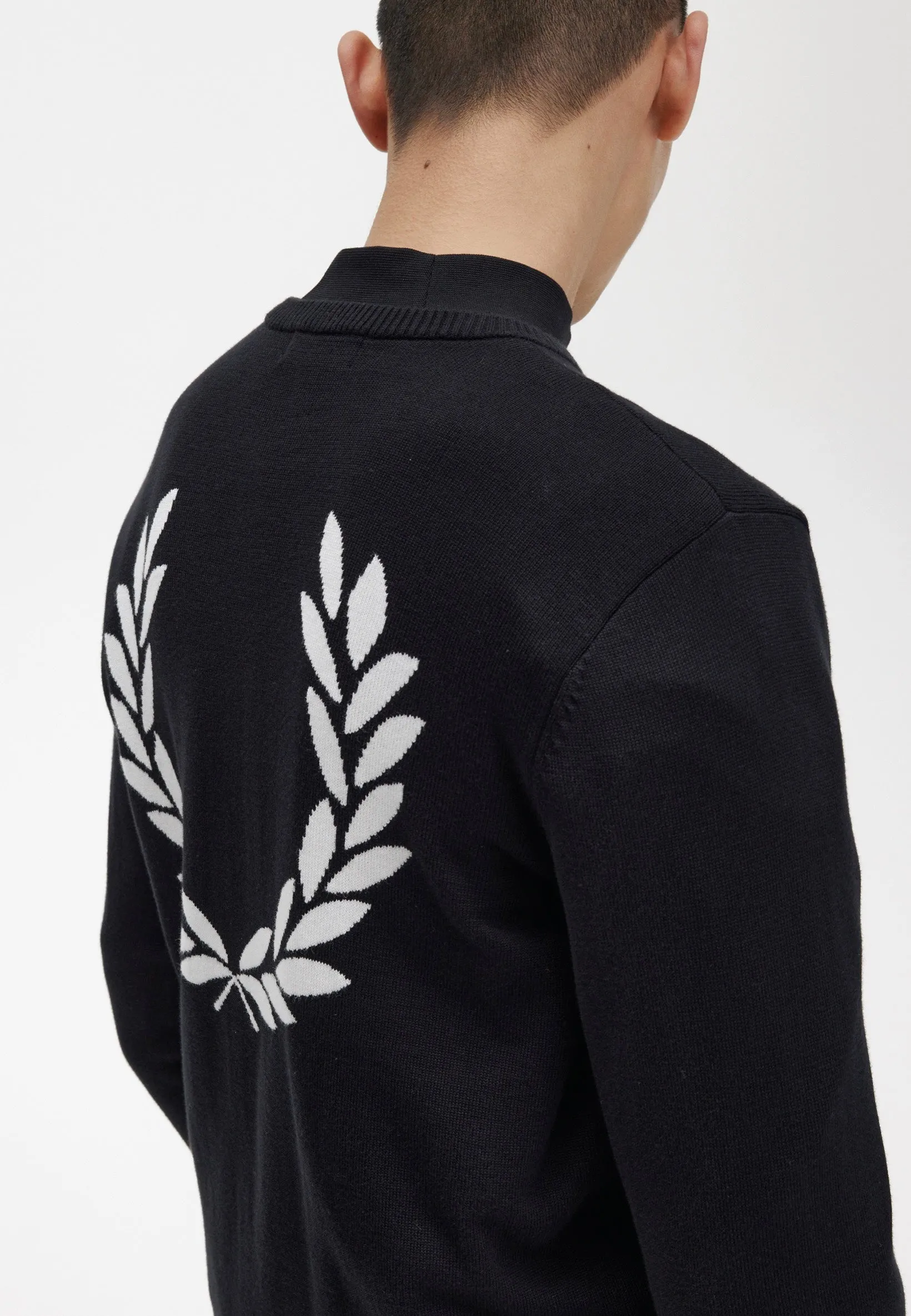 Fred Perry - Graphic Laurel Wreath Black - Pullover