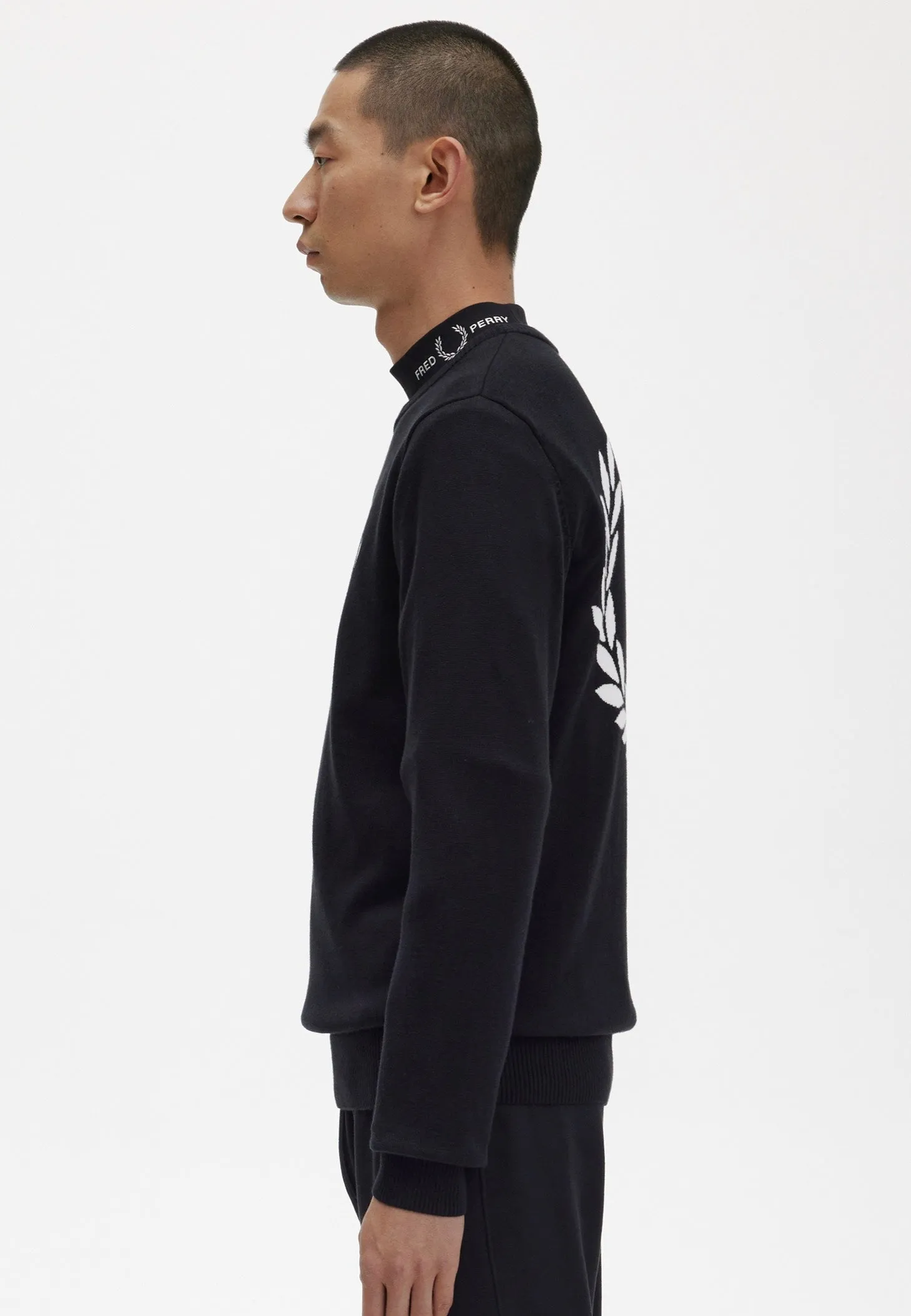 Fred Perry - Graphic Laurel Wreath Black - Pullover