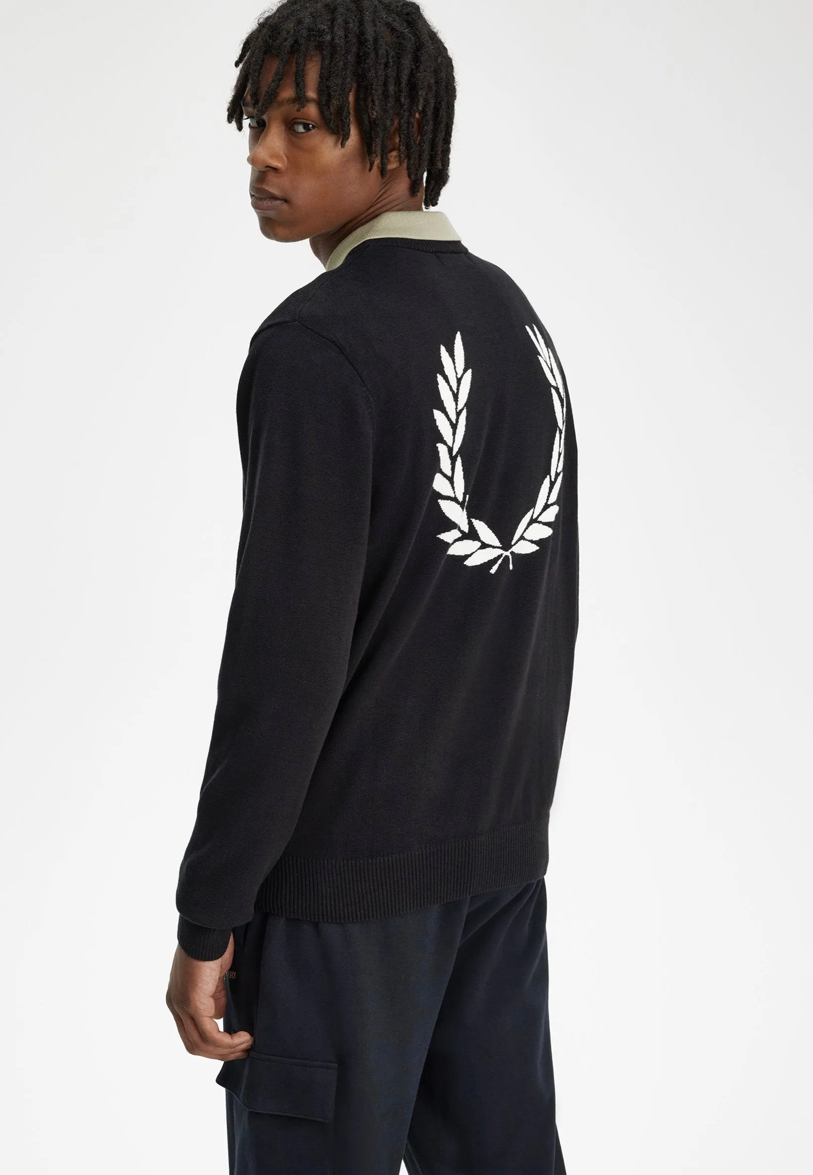 Fred Perry - Graphic Laurel Wreath Black - Pullover