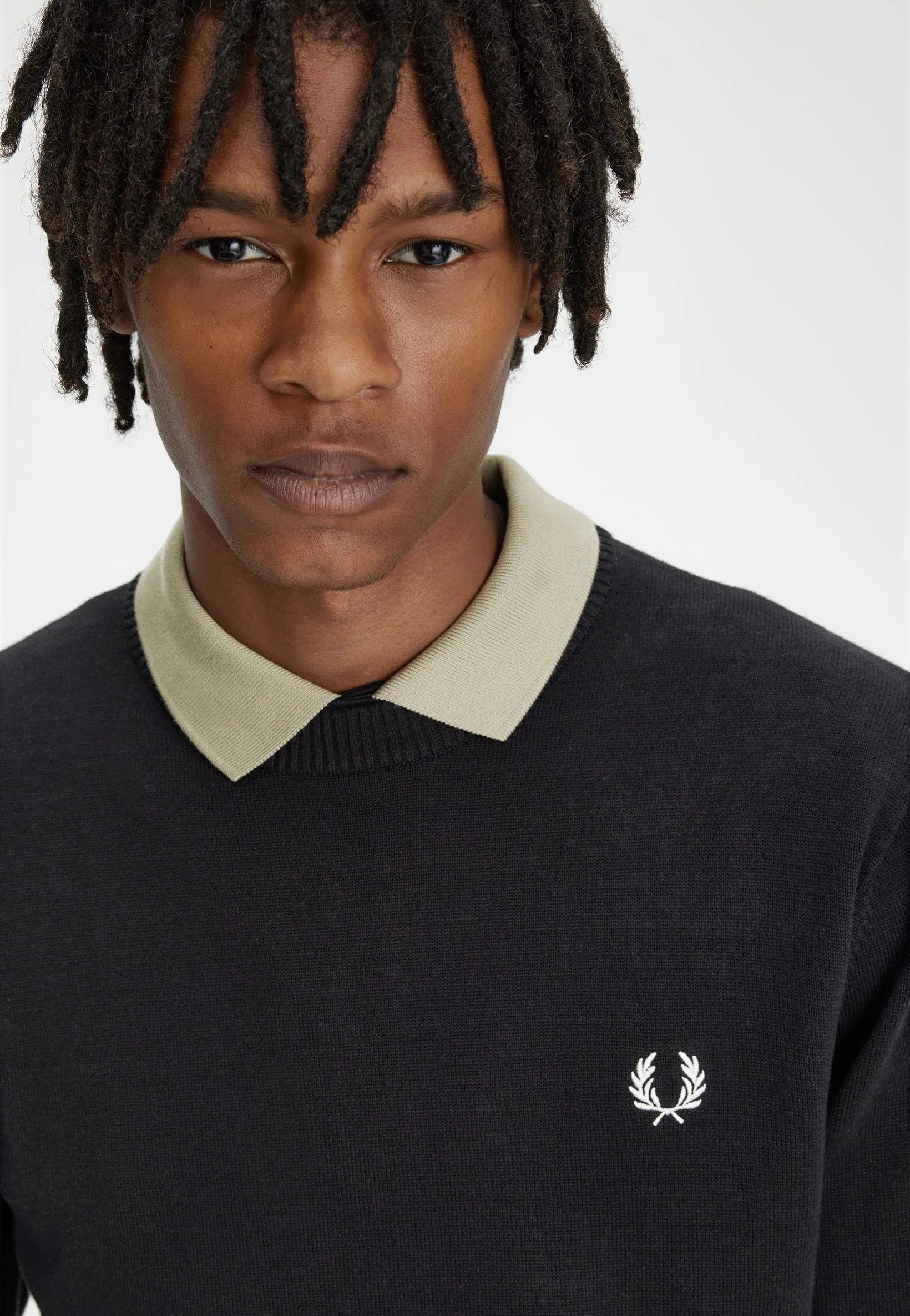 Fred Perry - Graphic Laurel Wreath Black - Pullover