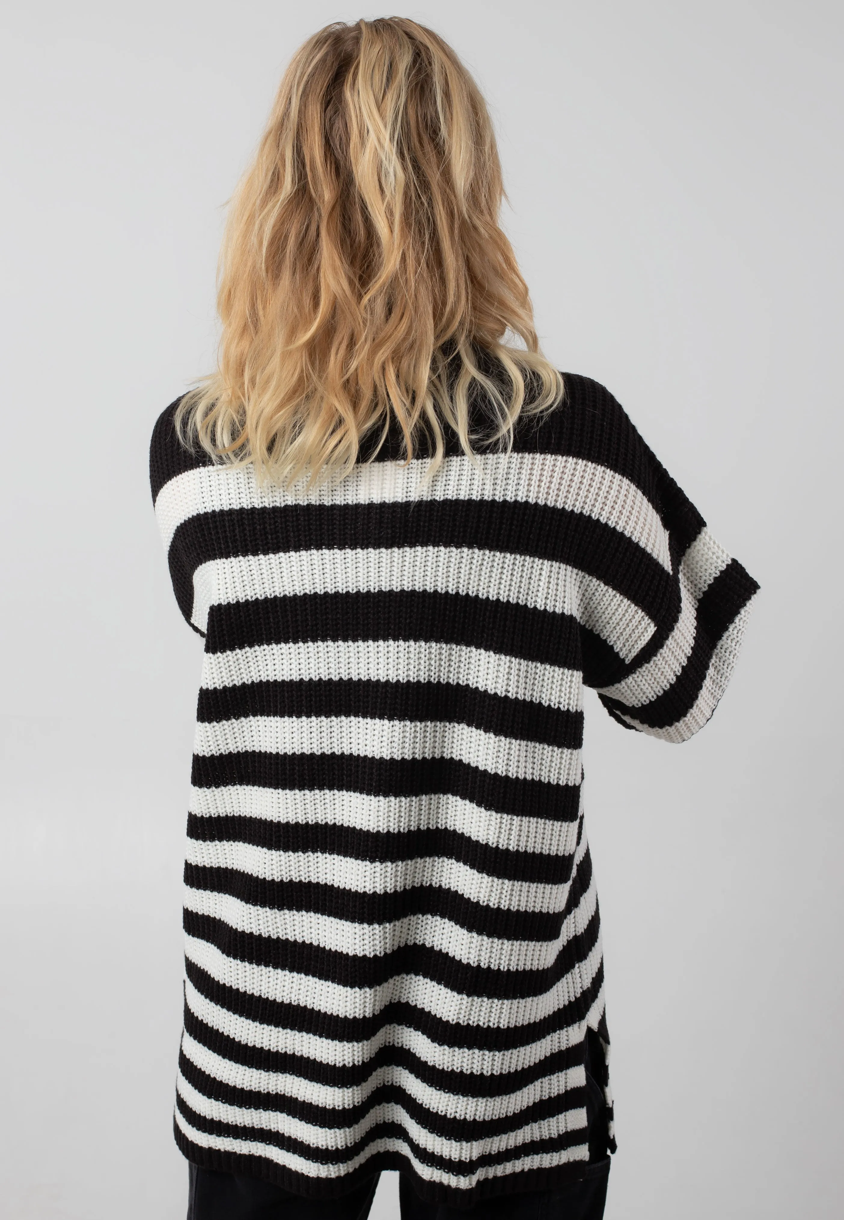 Noisy May - Leslie High Neck Zip Black Eggnog - Pullover