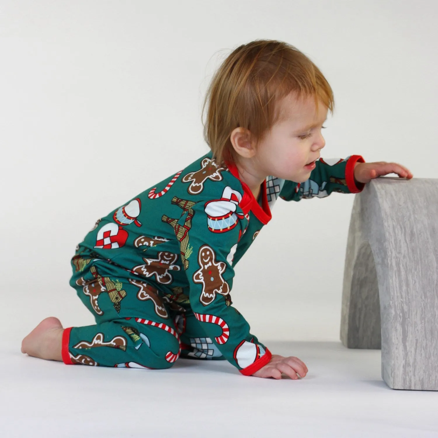 Smfolk Petroleum Green Longrmet Jumpsuit With Christmas Decorations